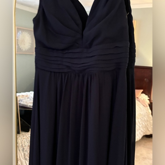 Lulus dress - Picture 2 of 4